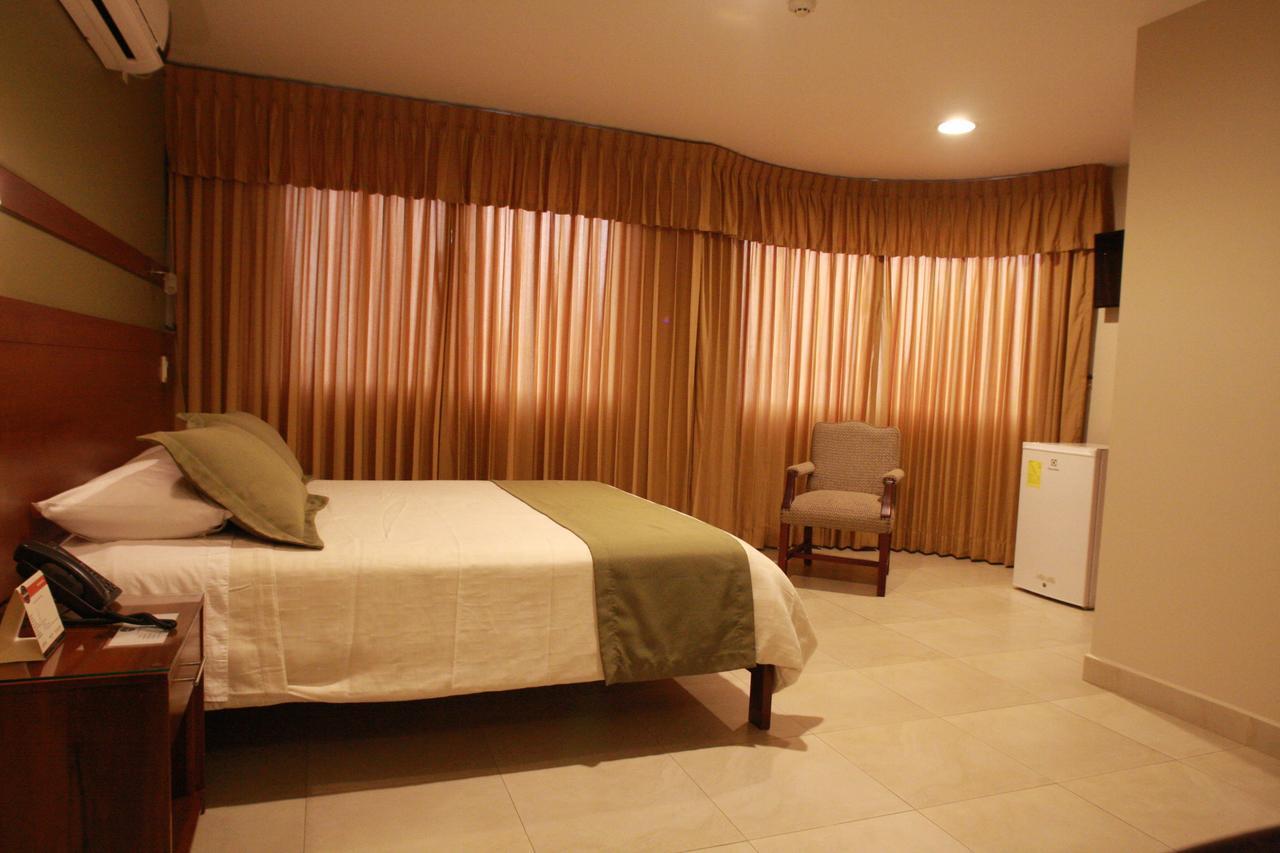 Hotel Puerto Banana El Guabo Bagian luar foto