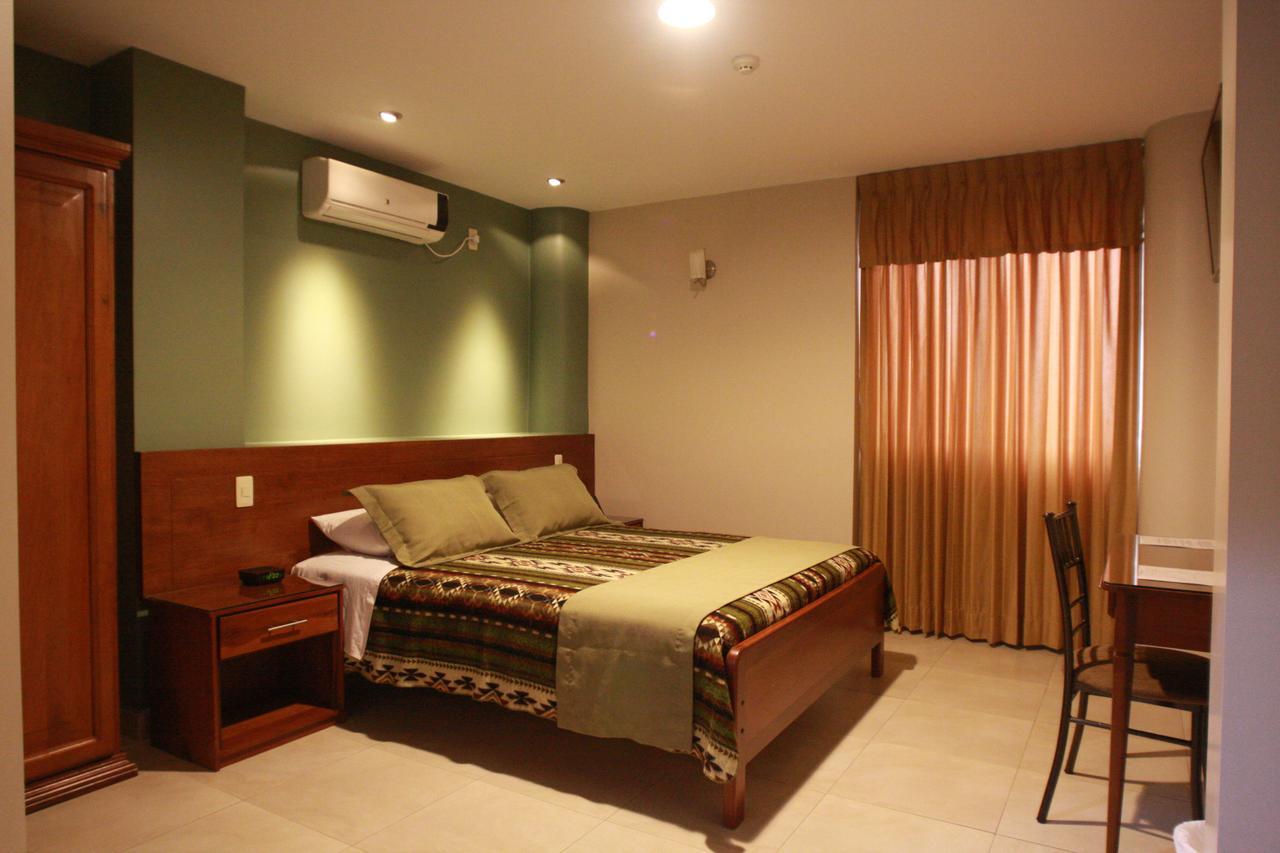 Hotel Puerto Banana El Guabo Bagian luar foto